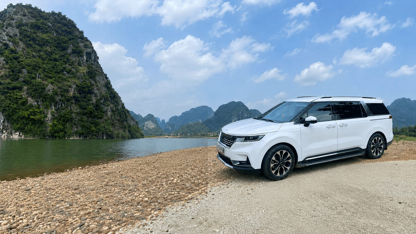 Tour cao cấp Ninh Bình 1 ngày: Hang Múa – Tam Cốc – Cố đô Hoa Lư